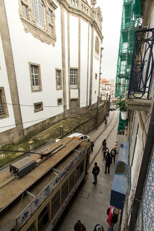 Porto And Clerigos Views By Porto City Hosts Экстерьер фото