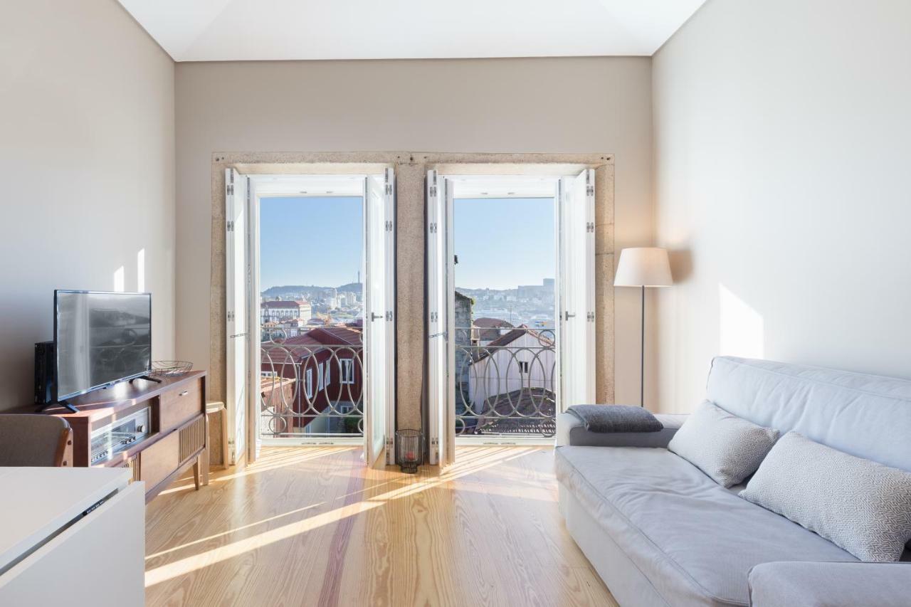 Porto And Clerigos Views By Porto City Hosts Экстерьер фото